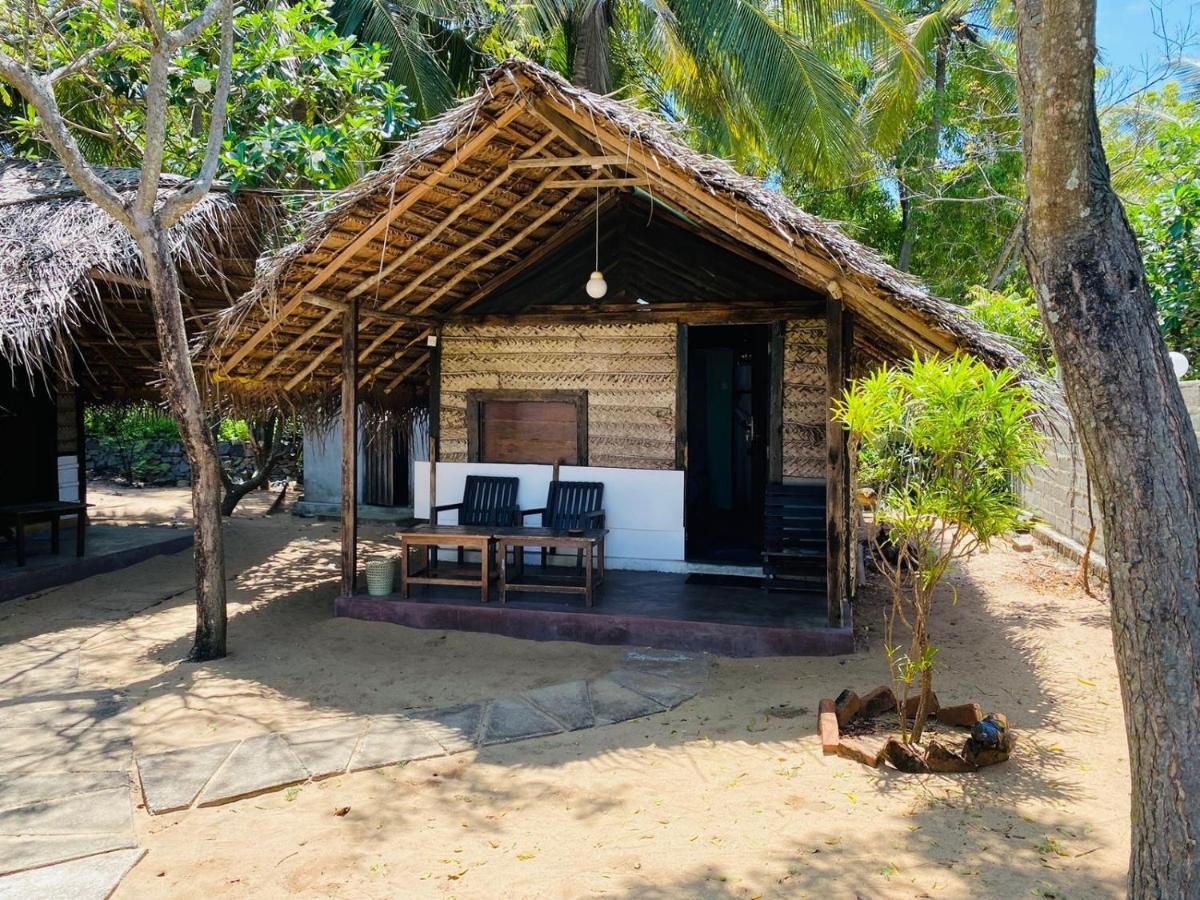 Air Lush Beach Cabanas Vịnh Arugam Ngoại thất bức ảnh