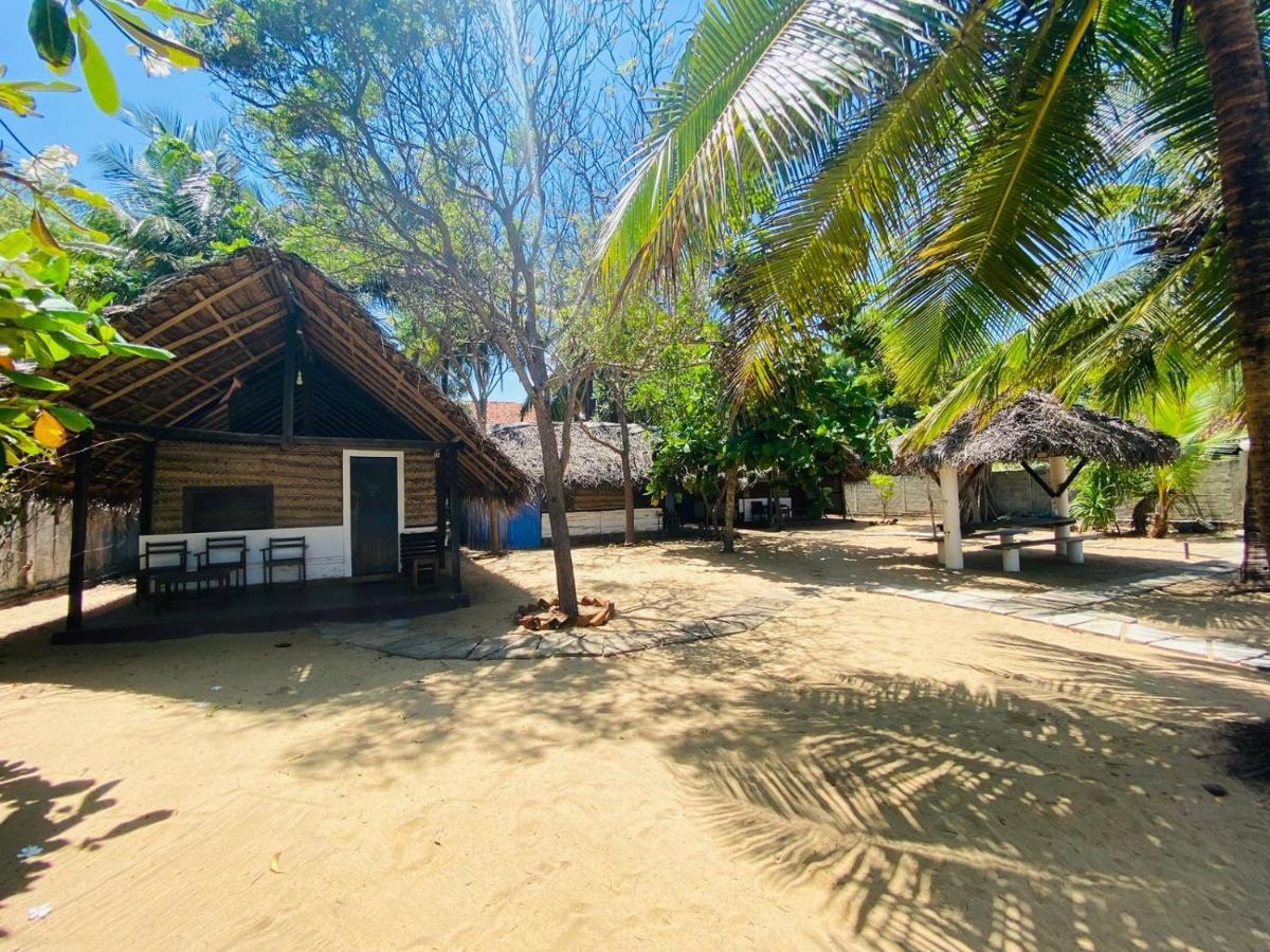 Air Lush Beach Cabanas Vịnh Arugam Ngoại thất bức ảnh